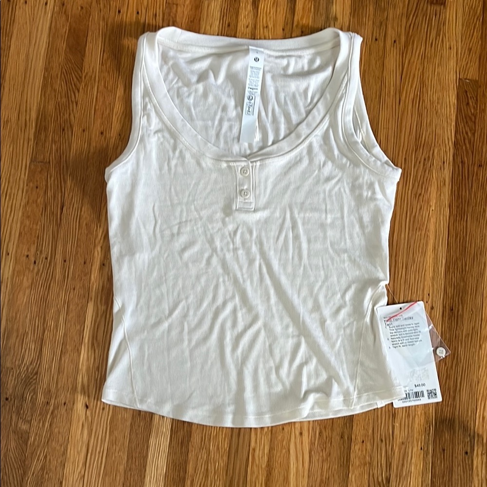 Lululemon Athletica Cream Fitted Sleeveless Tank